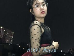 Nikki_Mayze